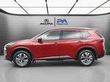 Used 2021 Nissan Rogue SV image 2