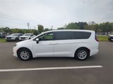 Used 2023 Chrysler Voyager LX image 2
