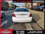 Used 2001 Ford Taurus SE image 4