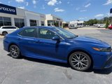 Used 2024 Toyota Camry SE image 2