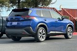 Used 2023 Nissan Rogue SV image 4