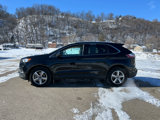 Used 2022 Ford Edge SEL w/ Convenience Package image 2