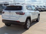 New 2025 Jeep Compass Latitude image 3