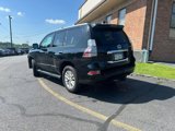 Used 2017 Lexus GX 460 image 4
