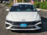 Used 2024 Hyundai Elantra SEL image 3