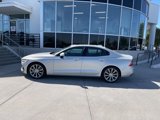 Used 2019 Volvo S60 T5 Momentum image 3