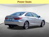 Certified 2017 Toyota Camry SE image 3