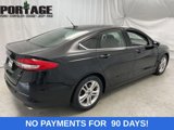Used 2018 Ford Fusion SE image 2