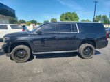 Used 2019 Chevrolet Suburban LT image 2