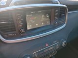 Used 2019 Kia Sorento LX w/ LX Convenience Package image 3
