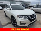 Used 2019 Nissan Rogue SL w/ Premium Package image 2