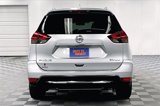 Used 2018 Nissan Rogue SV w/ Premium Package image 4