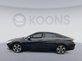 Used 2021 Hyundai Elantra Limited image 2
