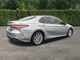 Used 2018 Toyota Camry L image 4