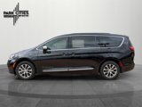 New 2025 Chrysler Pacifica Pinnacle image 6