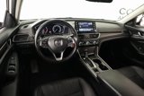 Used 2018 Honda Accord Touring image 2