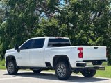 Used 2022 Chevrolet Silverado 2500 LT w/ Convenience Package image 3