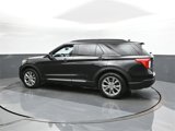 Used 2020 Ford Explorer XLT w/ Equipment Group 202A image 5
