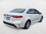 Used 2022 Toyota Corolla LE image 5