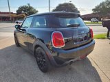 Used 2017 MINI Cooper 2-Door Hardtop image 3