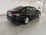 Used 2022 Toyota Camry LE image 5