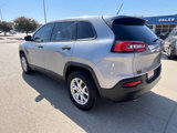 Used 2014 Jeep Cherokee Sport w/ Cold Weather Group image 6