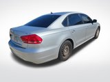 Used 2015 Volkswagen Passat 1.8T S image 3