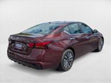 Used 2024 Nissan Altima 2.5 SV image 5