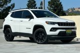 New 2025 Jeep Compass Latitude image 2