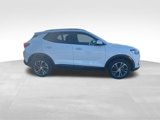 Used 2022 Buick Encore GX Select image 4