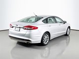Used 2017 Ford Fusion SE image 5