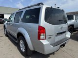 Used 2006 Nissan Pathfinder SE w/ (P01) Se Premium Pkg image 4