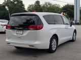 Used 2023 Chrysler Voyager LX image 3