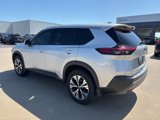 Used 2021 Nissan Rogue SV image 4