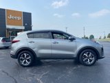 Used 2020 Kia Sportage LX image 4