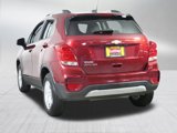 Used 2022 Chevrolet Trax LT w/ LT Convenience Package image 5