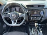 Used 2018 Nissan Rogue SV image 4