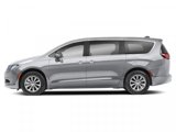 Used 2024 Chrysler Voyager LX image 2