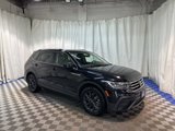 Certified 2022 Volkswagen Tiguan SE w/ Panoramic Sunroof Package image 2
