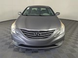 Used 2013 Hyundai Sonata GLS w/ Popular Equipment Pkg image 2
