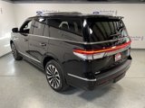 New 2024 Lincoln Navigator Reserve image 4