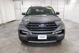 Used 2022 Ford Explorer XLT w/ Equipment Group 202A image 3