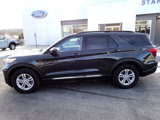 Certified 2022 Ford Explorer XLT w/ Equipment Group 202A image 2