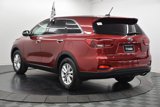 Used 2020 Kia Sorento LX image 4