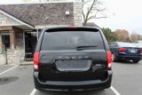 Used 2018 Dodge Grand Caravan SE image 6