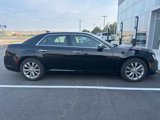 Used 2019 Chrysler 300 Limited image 2