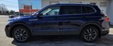Used 2022 Volkswagen Tiguan SE w/ Panoramic Sunroof Package image 3