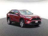 Used 2021 Toyota RAV4 XLE Premium image 3