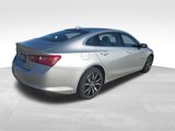 Used 2017 Chevrolet Malibu LT image 6