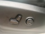 Used 2023 Chrysler Pacifica Touring-L image 6
